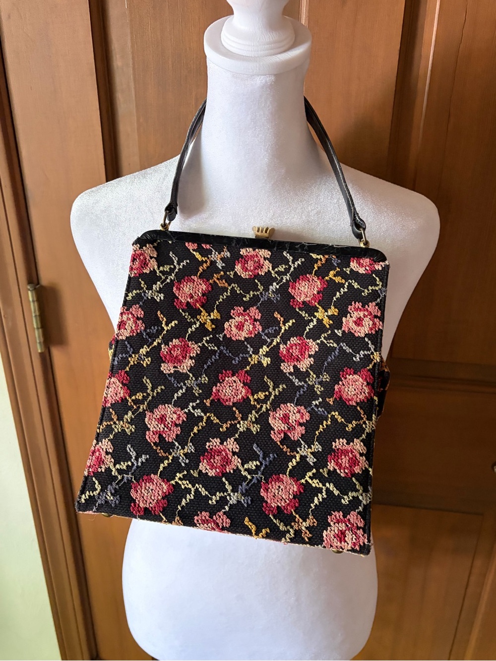 Vintage Black Floral Tapestry purse with Embroidery
